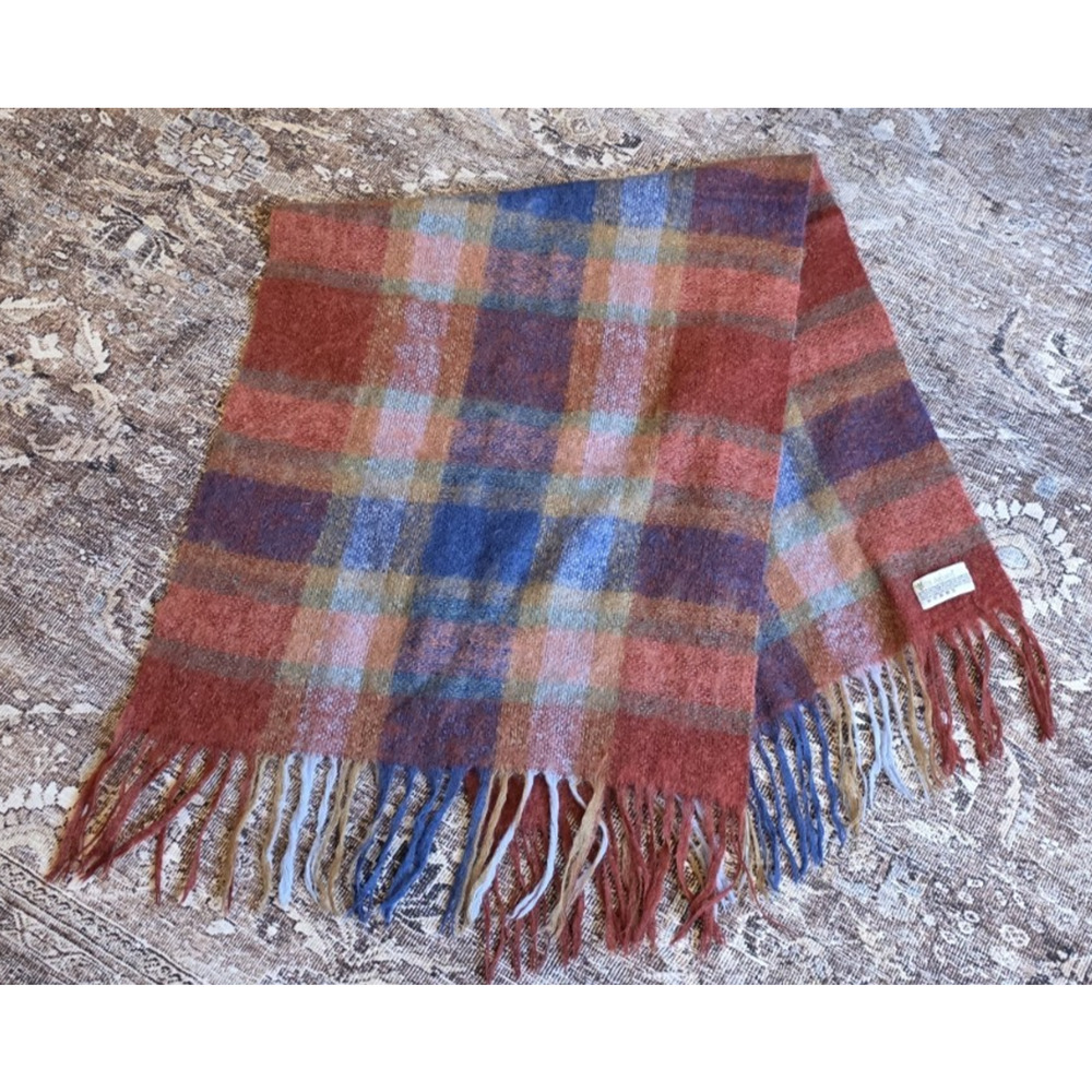 St Albans Mohair Pile Scarf Red/Blue Plaid Shawl Made Australia Soft Cozy Wrap